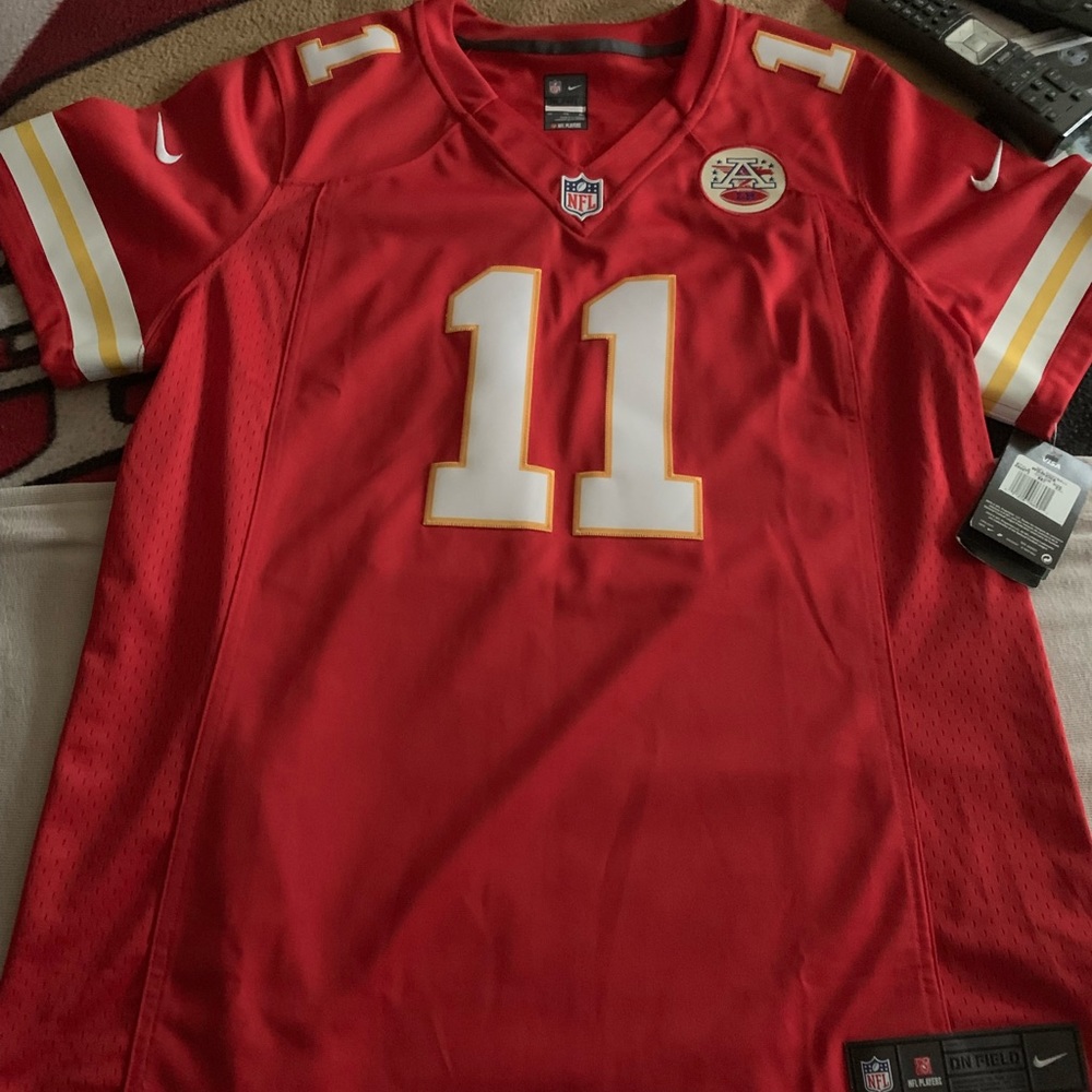 Kansas City Chiefs Jersey NWT Nike size women’s xl